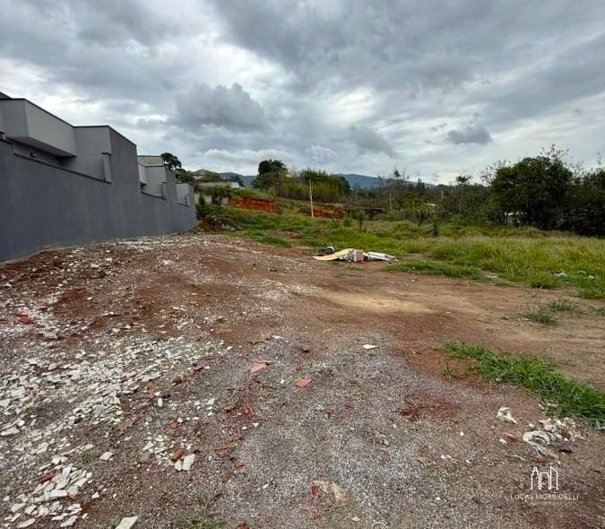 Venda – Terreno no Bairro Lisboa