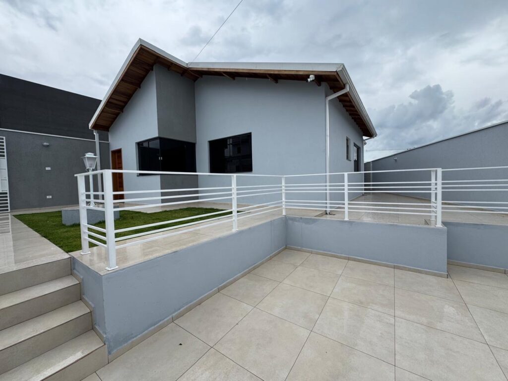 Venda – Casa no Bairro Parque dos Jatobás - Imagem 2
