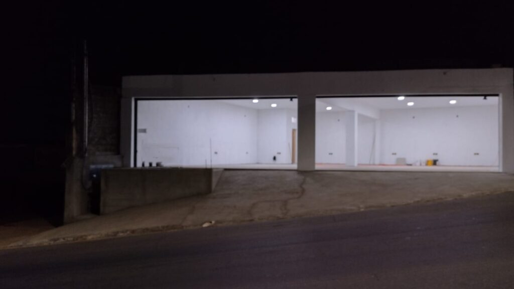 Locação – Ponto Comercial ou Galpão no Bairro Ponte Nova - Imagem 2