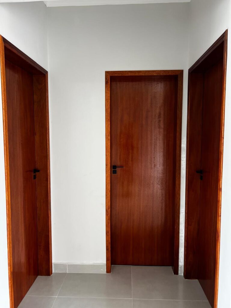 Venda – Casa no Bairro Sierra - Imagem 8