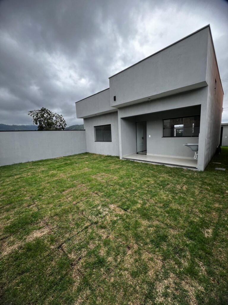 Venda – Casa no Bairro Sierra - Imagem 2