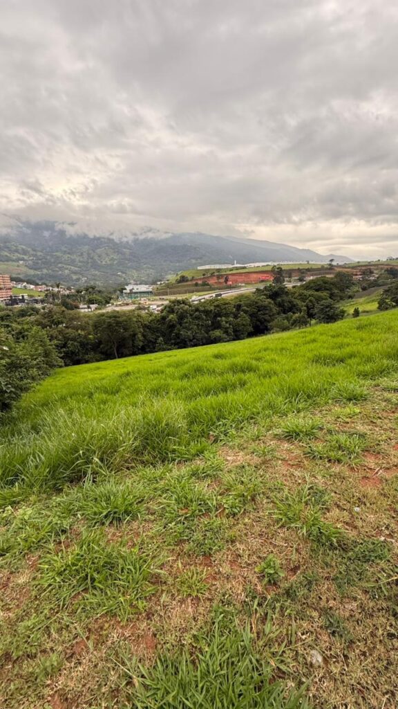 Venda – Terreno no Condomínio Recanto das Águas - Imagem 5