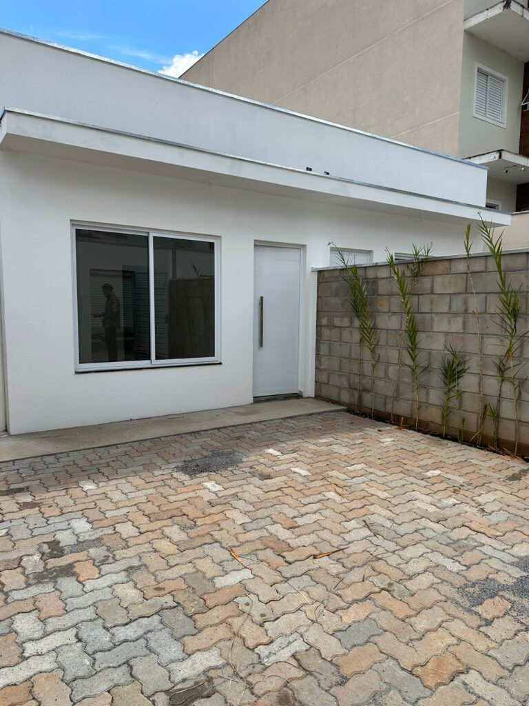 Venda – Casa no Bairro Campos Olivotti - Imagem 3