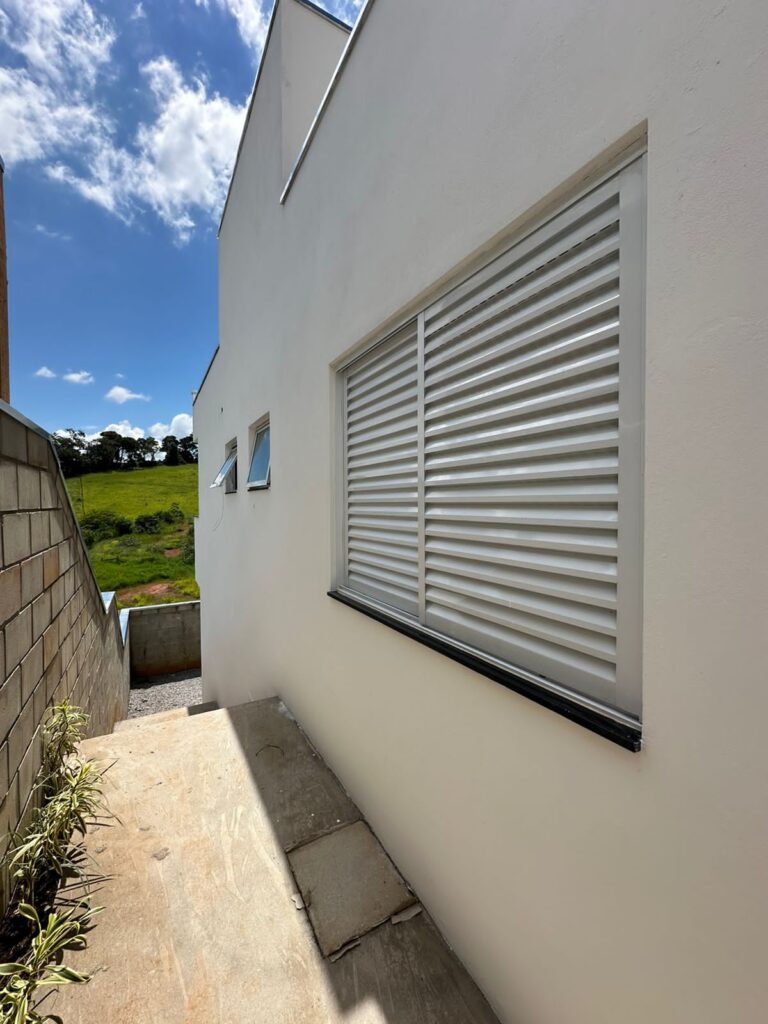 Venda – Casa no Bairro Campos Olivotti - Imagem 5
