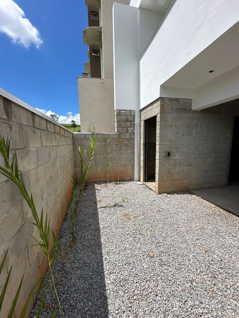 Venda – Casa no Bairro Campos Olivotti - Imagem 24