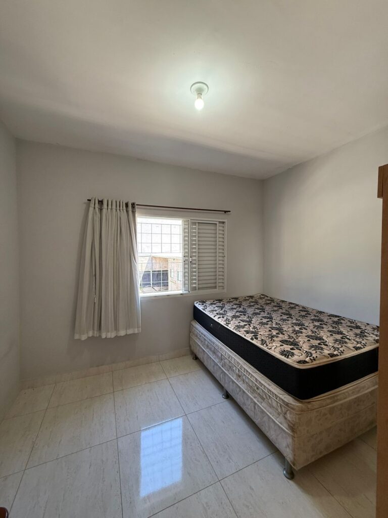Venda – Casa no Bairro Centro - Imagem 9