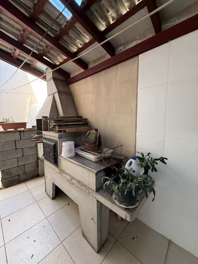 Venda – Casa no Bairro Centro - Imagem 5
