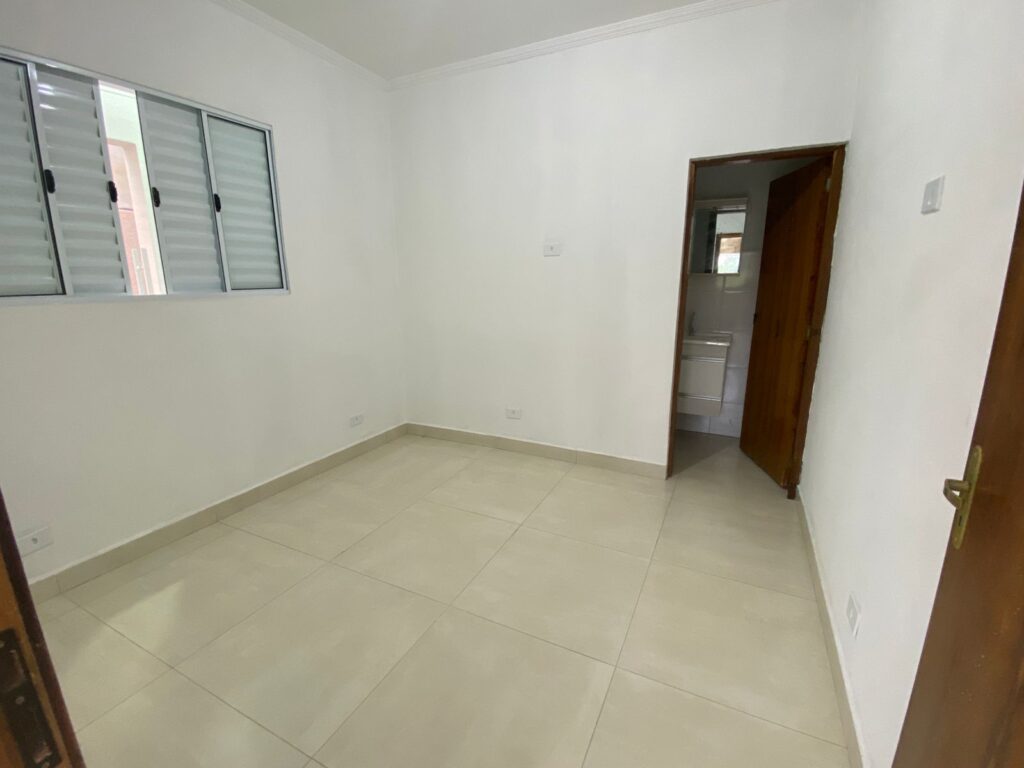 Venda – Casa no Bairro Campos Olivotti - Imagem 9