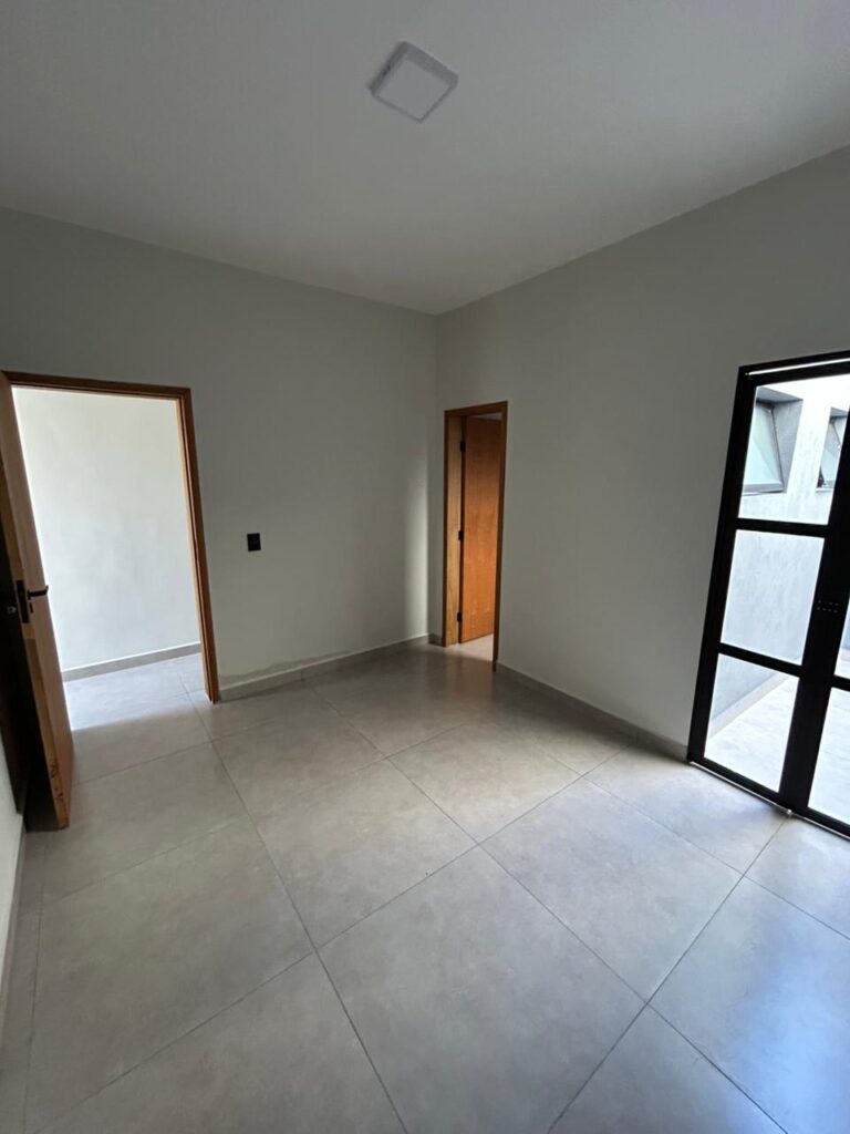 Venda – Casa no Bairro Manacás - Imagem 11