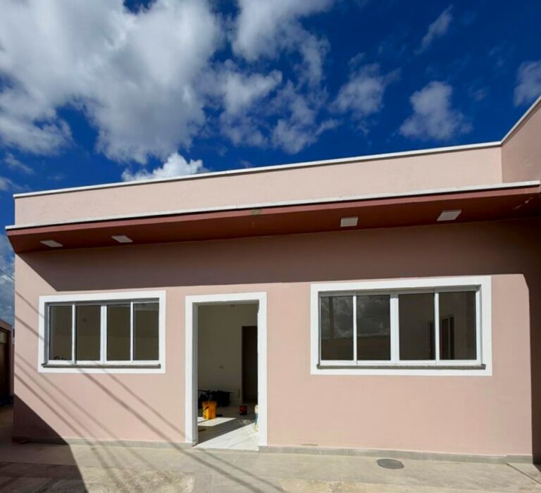 Imagem do Imóvel: Venda / Locação – Casa no Bairro Recanto do Sol