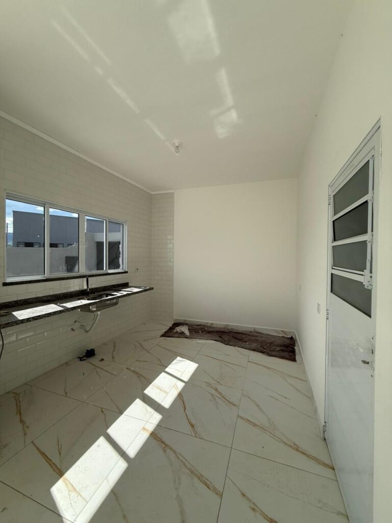 Venda / Locação – Casa no Bairro Recanto do Sol - Imagem 2
