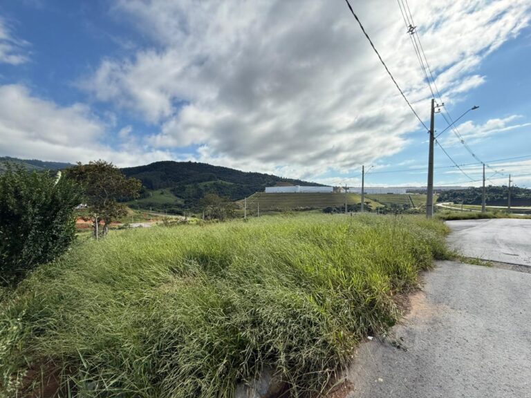 Imagem do Imóvel: Venda – Terreno no Bairro Mirante do Matão