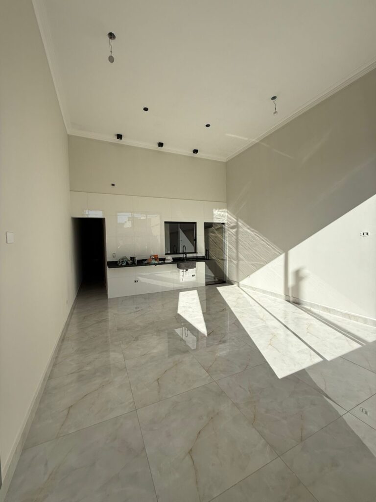 Venda – Casa no Bairro Manacás - Imagem 3
