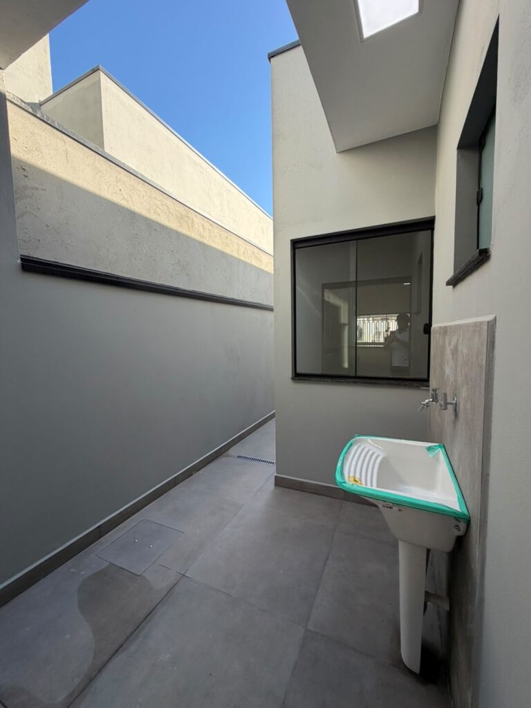 Venda – Casa no Bairro Manacás - Imagem 8