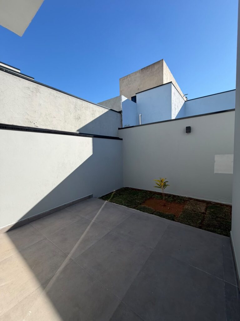 Venda – Casa no Bairro Manacás - Imagem 11