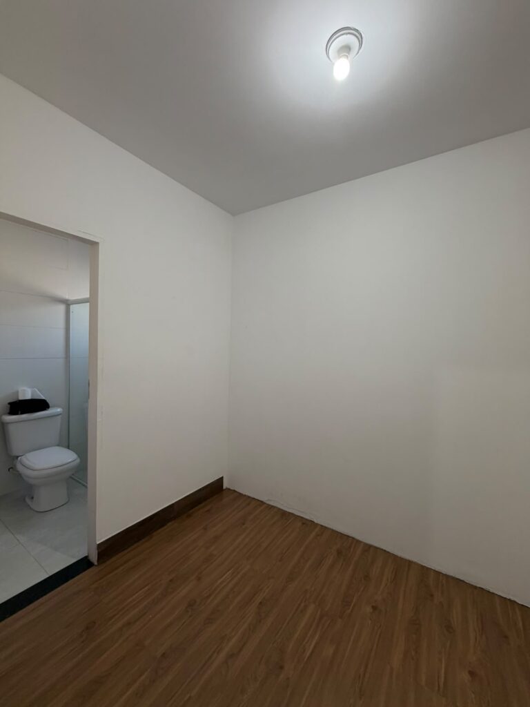 Venda / Locação – Casa em Chácara no Bairro Mantiqueira - Imagem 8