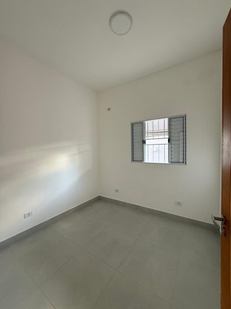 Venda – Casa no Bairro Sierra - Imagem 9