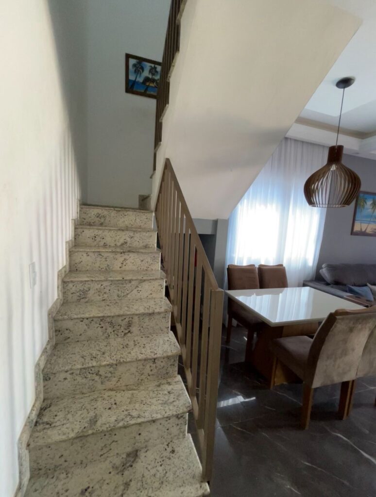 Venda – Casa no Bairro Extremaville - Imagem 10