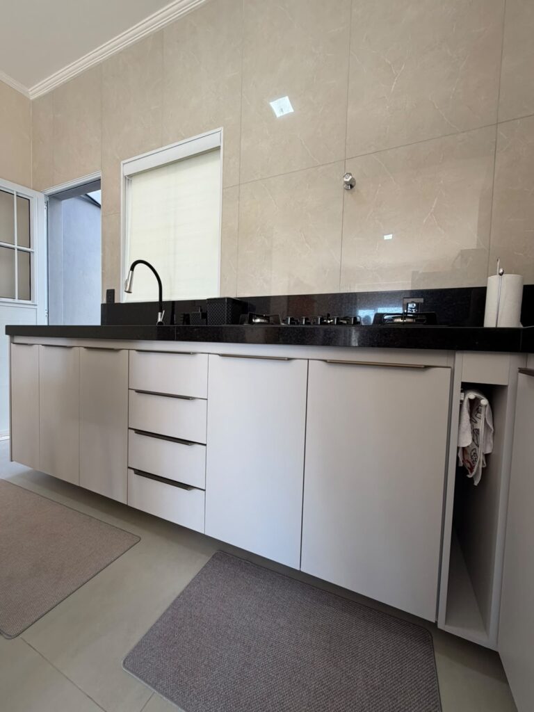 Venda – Casa Mobiliada no Bairro Manacás - Imagem 8