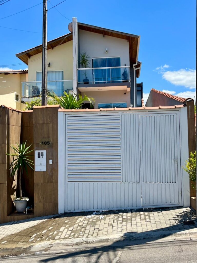 Venda – Casa no Bairro Extremaville - Imagem 12