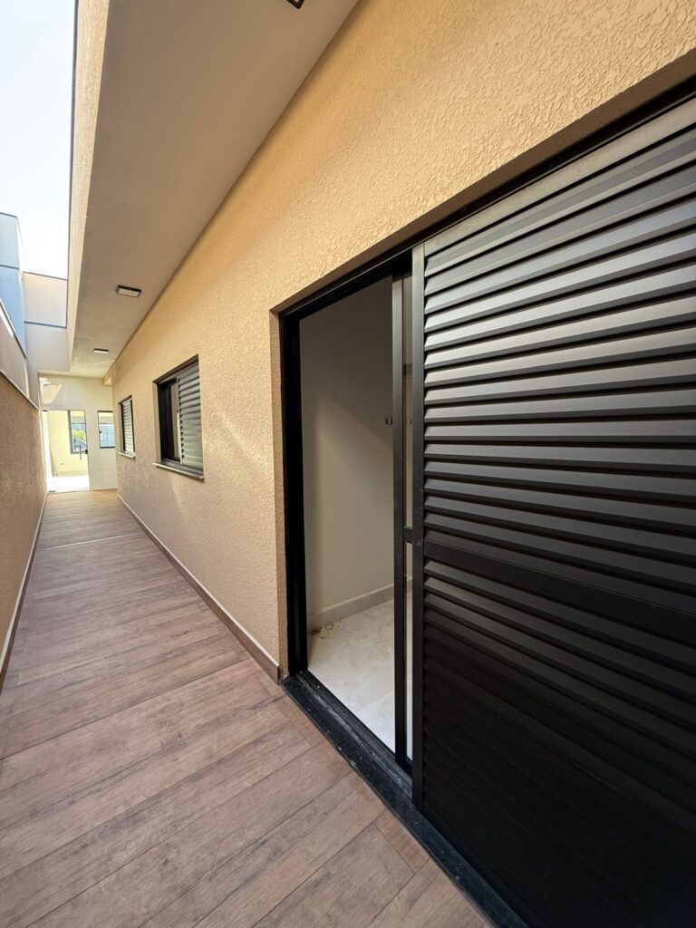 Venda – Casa no Bairro Manacás - Imagem 11