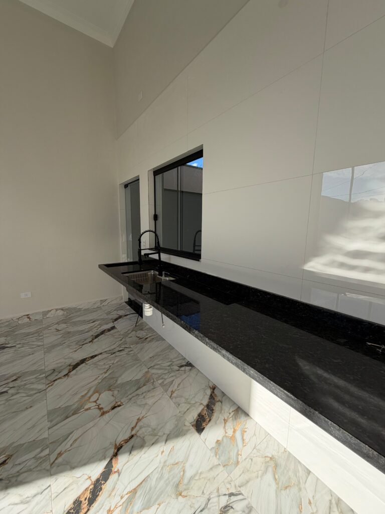 Venda – Casa no Bairro Manacás - Imagem 4
