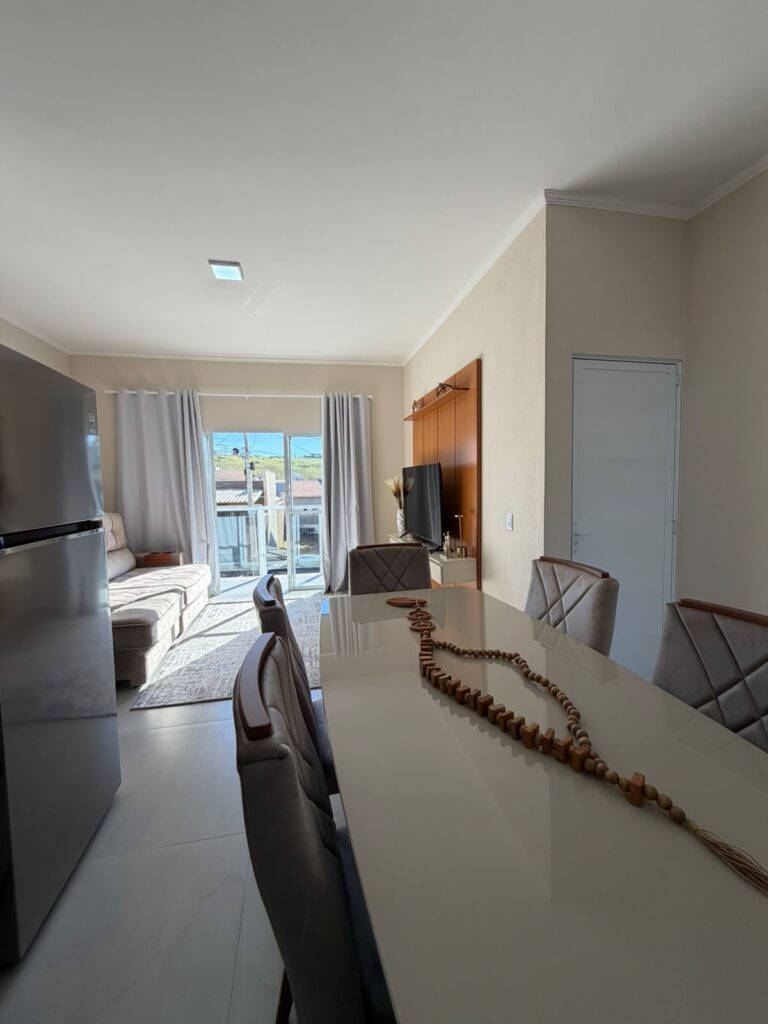 Venda – Casa Mobiliada no Bairro Manacás - Imagem 1