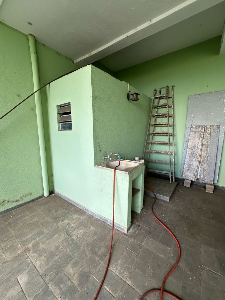 Venda – Casa ou Ponto Comercial no Bairro Centro - Imagem 23