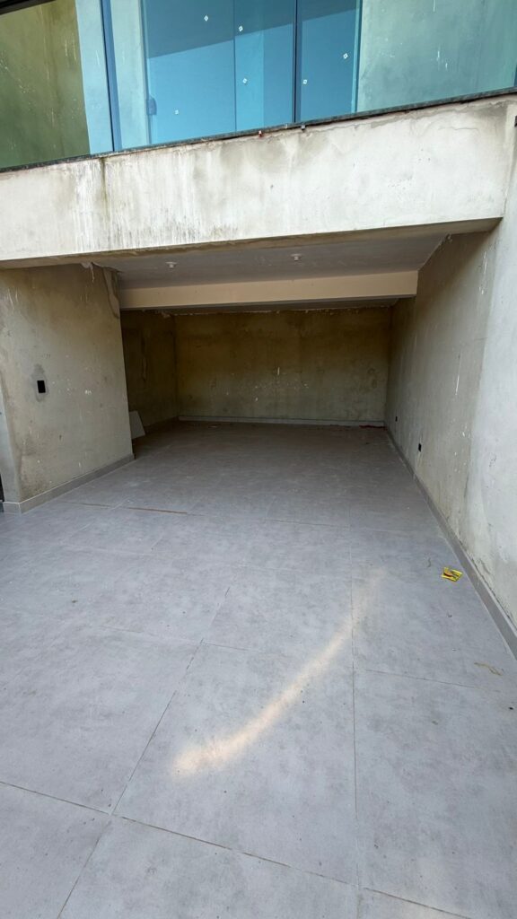 Venda – Casa no Bairro Villa Garden - Imagem 3