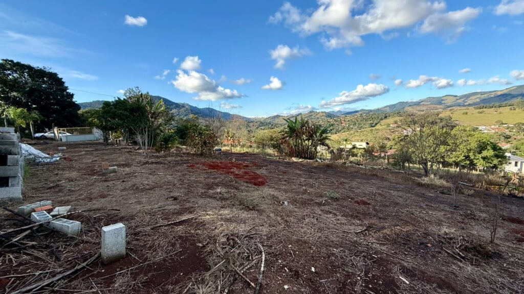 Venda – Terreno no Bairro do Salto - Imagem 4