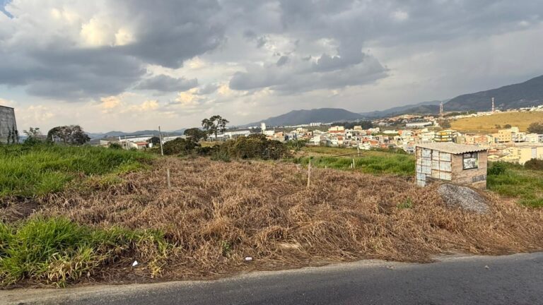 Fachada ou ambiente do imóvel: Venda – Terreno no Bairro Sierra